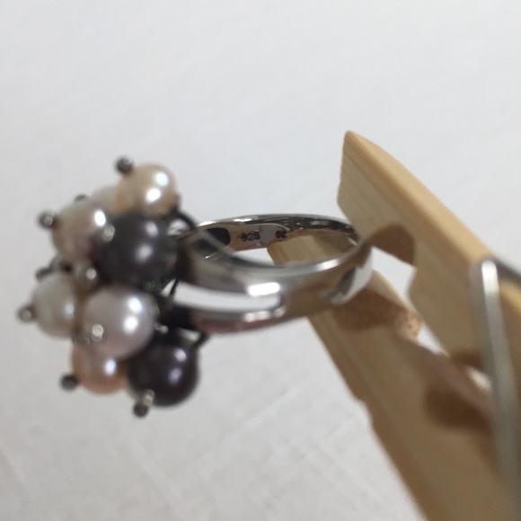 Sterling Silver Pearl Cocktail Ring - Picture 6 of 9